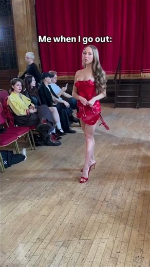 “Girl, why don’t you go out?” Me when I go out: 💁‍♀️ #fashionweek #fashion