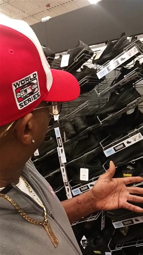 DAMN shoes for crews They should be called slip and grip #explorepage #fyp #exploremore #Godisgood #BatesvilleMs #liveshow #oxfordms | Charlie Lee Hych