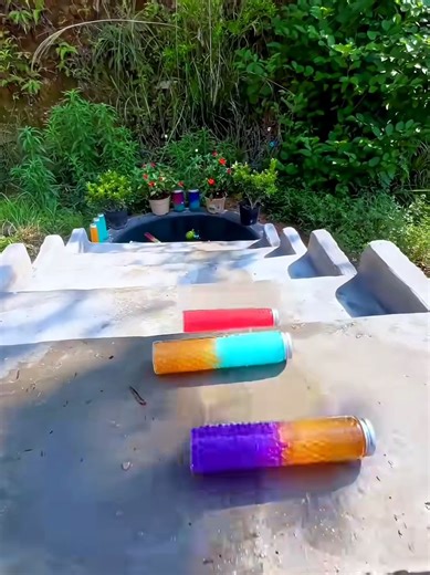 Experience the ASMR of Glass Crushing