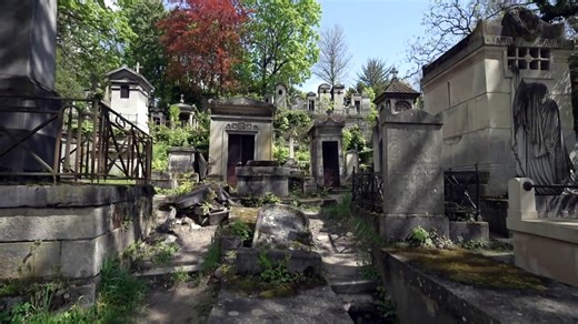 Famed Père Lachaise Cemetery in Paris to Sell Plots to Public