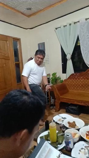 67K views · 377 reactions | Guns 'n Roses. The Reunion Concert 2025 | Dads Lluz Ocaña II | Facebook