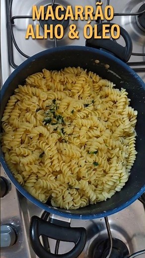 MACARRÃO ALHO E ÓLEO: Simples, Rápido e Perfeito! 😋