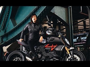 The way Out – Riding Away on a Diavel 1260
