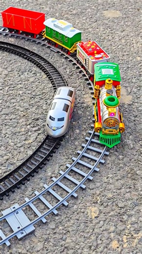 Christmas RC Remote Control Toy Train vs Bullet Train 🚂🎄
