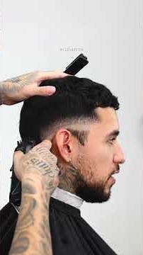 How to Do a Mid Fade‼️ #fadedculture #midfade #skinfade #menshaircut #menshair