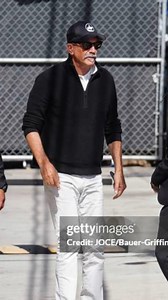 Kevin Costner arriving at Jimmy Kimmel Live! and stopping to sign for fans is pure class. A small gesture that feels big. #KevinCostner #JimmyKimmelLive #LosAngeles #CelebrityNews #HollywoodBuzz #FanMoment #Autographs #StarPower #PopCulture #EntertainmentNews #Spotted #ClassicHollywood | Hollywood Buzz