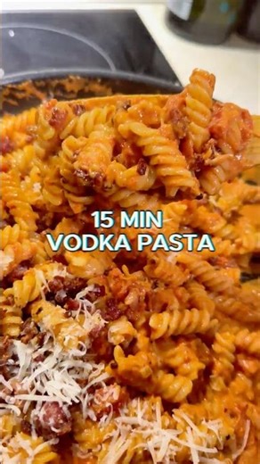Quick and Easy 15 Minutes Vodka Pasta