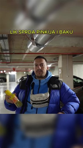 Smesni lik u kod bake u garazi #hrvatska #srbija #vlogmas #bakaprase #balkantiktok