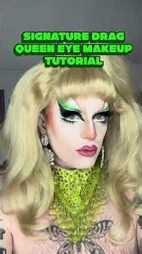 Wanna look chaotic? Wanna look like Weebee? Well this is the eye tutorial for you!