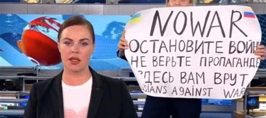 12 Tiny But Powerful Protests Proving You’re Never Too Small to Make a Difference