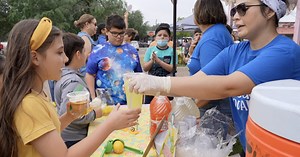 Battle of the Lemons at an Alice Elementary School