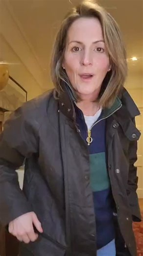 Glaze & Gordon 🇬🇧 on Instagram: "G&G Founder, Becs, gives us a closer look at the Merino-Wool Lined Deerskin Gloves from the Geier Glove Company – a small artisan workshop in Washington State, USA. Each pair of gloves are handcrafted from the finest premium grade deerskin using aged, time honoured techniques, originally designed to withstand the rigours of Western riding, hunting and outdoor work while maintaining a stylish, traditional look. #glazeandgordon #glazeandgordonequestrian #leatherg