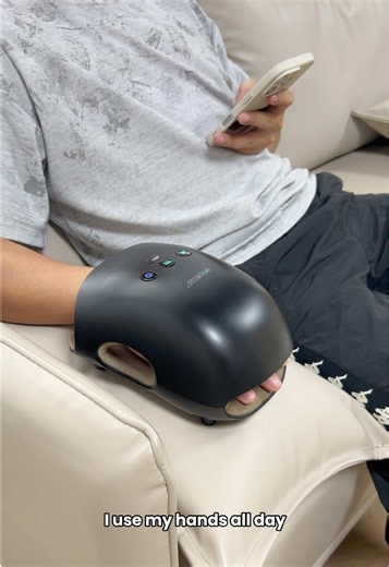 Deep kneading heat send joints and stiff fingers packing fast!#stressrelief #carpaltunnel #handmassager #wellness #DealsForYouDays