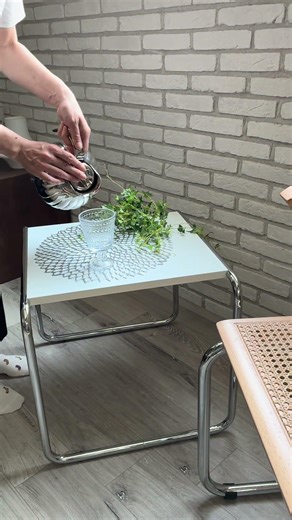 ブロイヤーテーブルで冷たいお茶を飲むごっこ ジョージジェンセン イッタラカステヘルミ #100日チャレンジ #インテリア