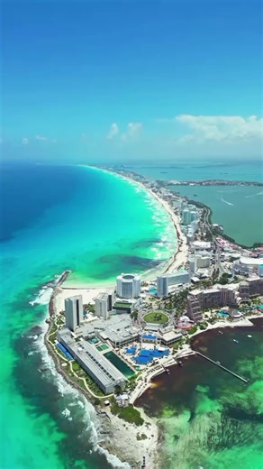 🌅 Winter Escape 2: CANCUN & TULUM, MEXICO ❄️ Trade snowflakes for sunshine on the Mexican Caribbean coast. Here’s your fast guide: ☀️ BEST TIME TO GO: December to April is the golden window. You’ll get near-perfect weather with minimal rain, warm sunshine, and comfortable humidity. 🌡️ AVERAGE WINTER TEMPS: 75°F - 82°F (24°C - 28°C). Water temps are blissfully warm. 🗿 MUST-DO EXPERIENCES: •Tulum Ruins: See the iconic El Castillo cliffside temple. (Go at opening for fewer crowds!) •Swim in a Ce