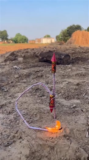 1.1K views · 39 reactions | Cracker Vs My rocket #crackers #fireworks #fireworkshow #fireworksdisplay #usa #experiment #firecrackers #fireworksshow #usareels #usa_tiktok | Fireworks Videos | Facebook