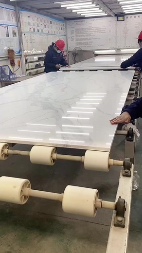 Quartz Countertop Supplier: Manufacturing Process Revealed