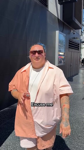 1.3M views · 75K reactions | We just witnessed something incredible! 勞 #singing #somewhereinvegas #crashadams | Crash Adams | Facebook