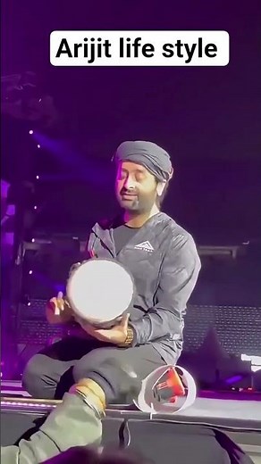 Arijit Singh live performance