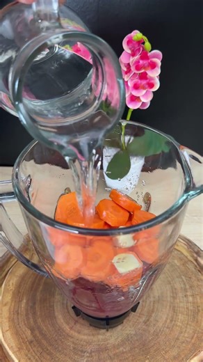 Mix beetroot with lemon