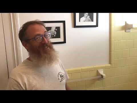 How to get a rat out of a toilet