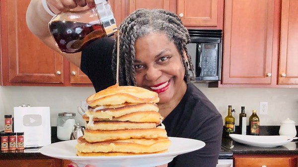 The best big and fluffy pancakes recipe