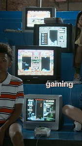 2K views | Your monitor can make or break your setup  From crystal-clear visuals to buttery-smooth refresh rates, every detail counts. If you’re still stuck with an old screen... it might be time for an upgrade  See the difference with our wide range of monitors at Edge Computer Technologies! ️ edgecomputertech.com | EDGE Computer Technologies | Facebook