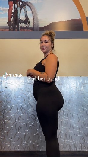 Rubber Band Tricks and Hairstyles for Earthiangel's Nautica Bed Spreads