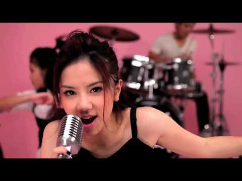 "Game Over" [HD] MV - G.E.M. 鄧紫棋