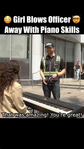 I can't believe her piano skills! 😳🎹