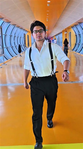 POV: Turning the University Skywalk into a Runway ⭐