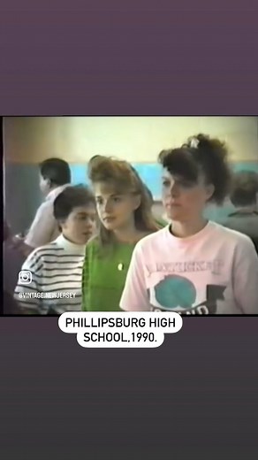 6K views · 54 reactions | #njhistory #phillipsburgnj #phillipsburg #newjersey #warrencountynj #warrencounty #delawarerivertowns #delawareriver #delawarewatergap #njspots #gardenstate #just_newjersey #fyp #thenandnow #njisntboring #1930s #mainstreet #1930sstyle #eastonpa #delawareriverwaterfront #delawareriver #lafayettecollege #foryoupage #fypシ #pohatcongnj #alphanj #lopatcongnj #centraljerseyexists #northhamptonstreetbridge #vintagenj | Vintage New Jersey | Facebook