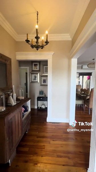 R 3 290 000 - Sherwood 🏡 5 Bedroom Simplex Fully Renovated Contact to view 📲 074 875 1720 @Soukop Property Group #soukoppropertygroup #buyproperty