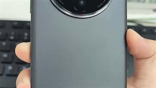 OPPO新品性能全面升级，畅享流畅日常使用体验，续航快充双提升，轻松应对工作娱乐需求，带来更智能便捷的生活新体验。