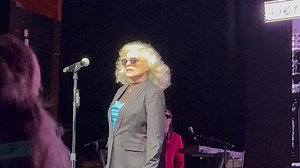 Blondie (with Glen Matlock of the Sex Pistols on bass!!) September 1, 2022 at the Paramount in Huntington, NY. X-Offender | The Rock Experience with Mike Brunn