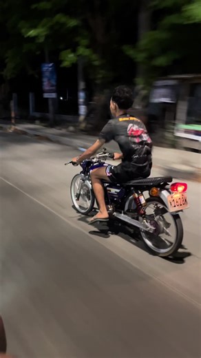 Exploring the Rolling 17s in Street Biking