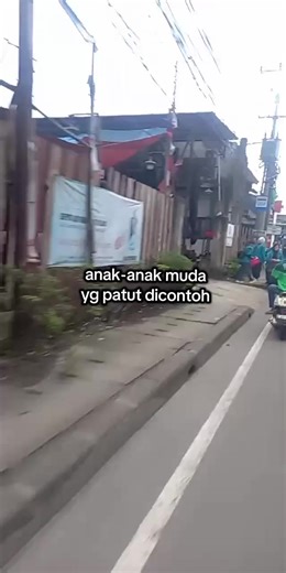 barakallah tmn2 @ldkalbirru @pmb.sebi , keren bgt diawal bulan ramadhan langsung tancap gas dalam berbagi kebaikan,semoga sukses & cumlaude ya 😊 #ojol #ceritaojol #anakrantau #berbagikebaikan #ramadhan2026