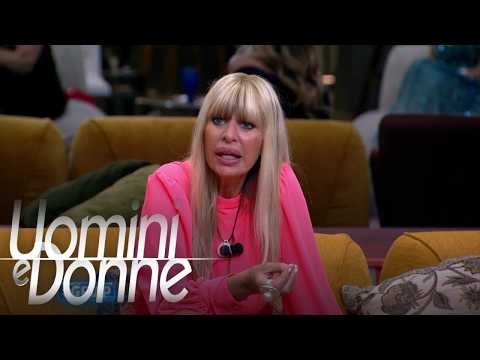 Grande Fratello VIP - Il confronto tra Francesca, Alessandra e Raimondo