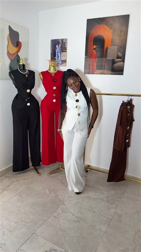 It is both delusional and stupid to think that clothes don’t really matter and we should all wear whatever we want. Most people don’t take clothing seriously enough, but whether we should or not, clothes do talk to us and we make decisions based on people’s appearances.#casual #casual#suit#office#blazeroutfit