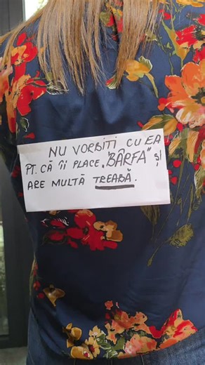 Allia Flowers | Tag unei persoane căreia îi place bârfa 😂 . . 🎀 Allia Flowers 🎀 Program : miercuri - duminică | 9:00 - 17:00 Moldovița Nr.422 ☎️ 0751 316... | Instagram