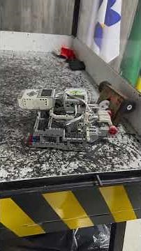 Lego vs Battlebots | Lego contra robô de combate | full fight , luta completa com final inesperado