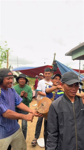 Jrai Grave House Ceremony: Most Powerful Gongs in Vietnam