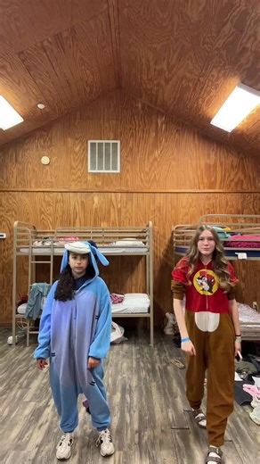 #fypシ゚viral #viral #chruchcamp #dance #friends @💐havyn💐 | dance