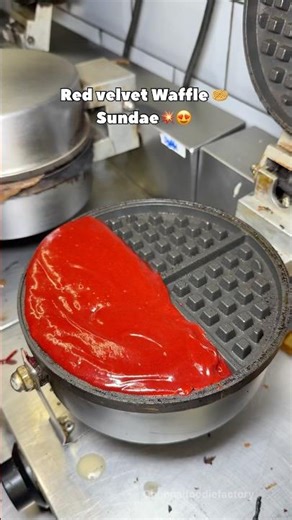 💢Red Color Waffle 🧇 Making‼️😍😋 #shorts