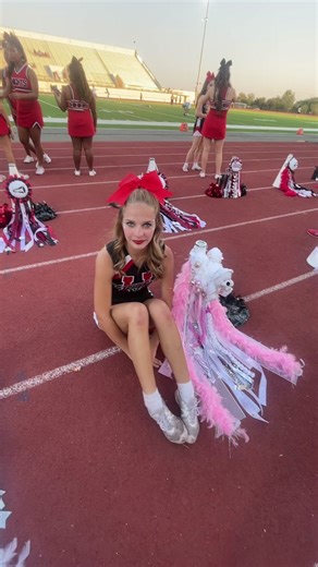 24-25 hoco #homecoming#texas#mum#cheer#fridaynightlights #foryoupage #varsity#red#black#white#megaphone#redtrack#mom#hocoday1 #harkerheightstx