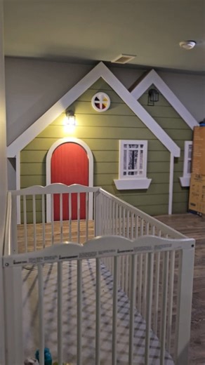 We can do better for vulnerable people in Saskatoon- folks from @sanctumyxe and other services believe that. As do I & I know you do as well. 💪🤍 Please watch my pinned reel for more info on Sanctum House & Sanctum 1.5 (1.5 is pictured in this title photo) & find my full post with important Saskatoon services I learned about on sneakersandlipstick.com. That link is in my bio. Also! My Sanctum fundraising page is open until October 31st. If you're able to give to this non-governmental, registere