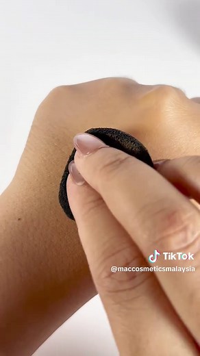 Achieve Flawless Coverage Effortlessly with MAC Studio Fix