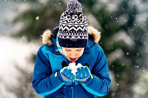 Is it Safe to Eat Snow? Here’s What Experts Have to Say