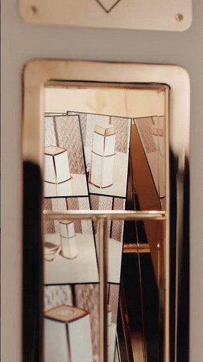 A COCO MADEMOISELLE collector's item. The new limited-edition Eau de Parfum Intense