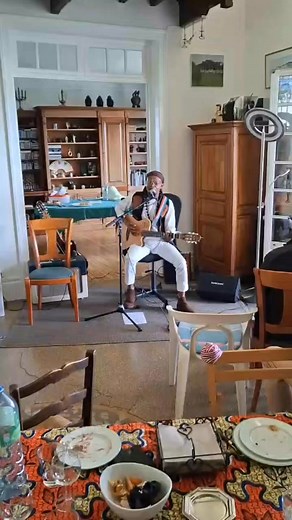 7.5K views · 299 reactions | C'EST AVEC CE BOUT DE CONCERT PRIVÉ QUE JE SOUHAITE À TOUS UN EXCELLENT WEEKEND !  #TOUNGANATA Arnaud Debray Gauthier Debray Ini Blandine Kambou Souleymane Drabo Jean Robert KoudogboKiki-Robbi Power Gig'Art Rachim Nasser Sanou #ANGANDJIDJA  | Damo Fama | Facebook